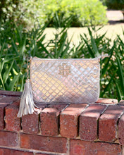 Load image into Gallery viewer, Madelyn Clutch/Crossbody