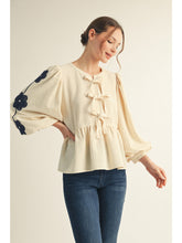 Load image into Gallery viewer, Floral Embroidered 3/4 Puff Sleeve
