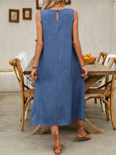 Load image into Gallery viewer, Round Neck Sleeveless Pocket Dress
