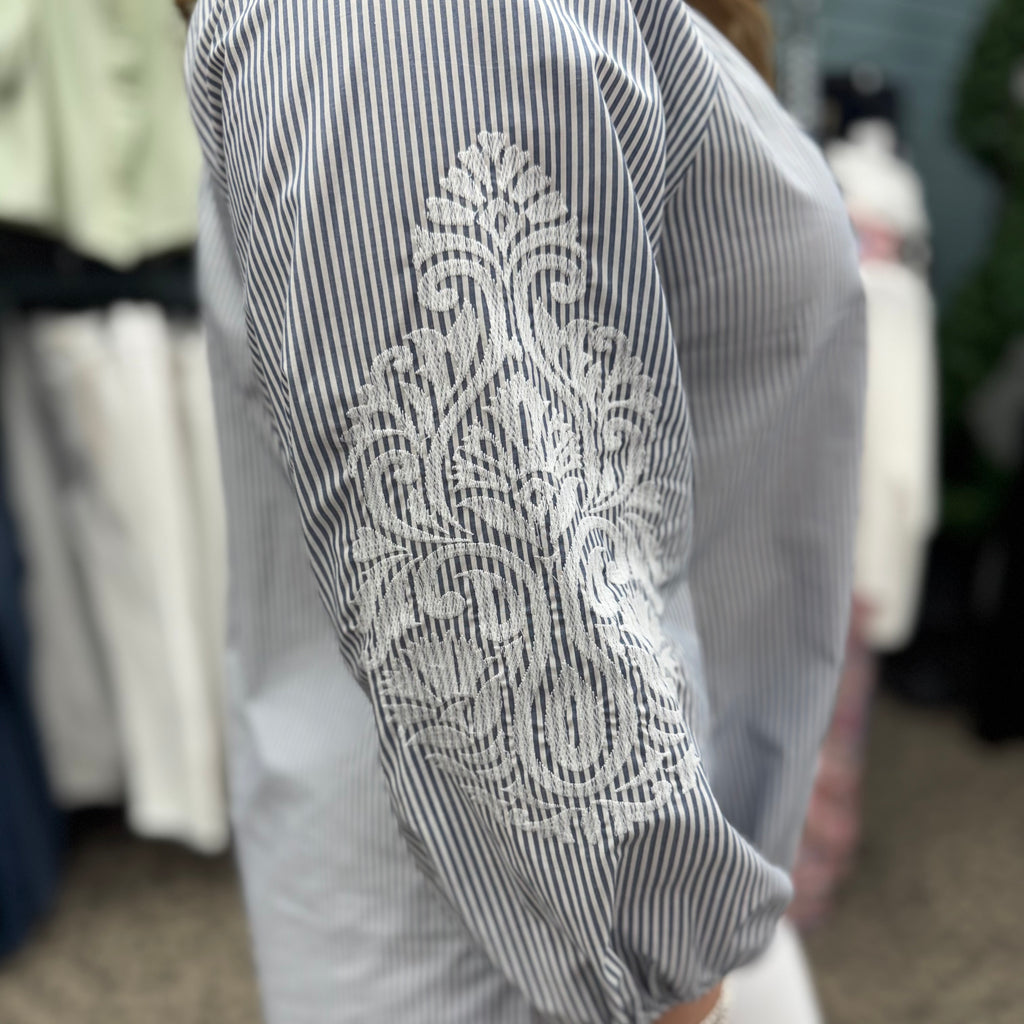 3/4 Raglan Sleeve Band Collar Button Front Tie Waist Shirt