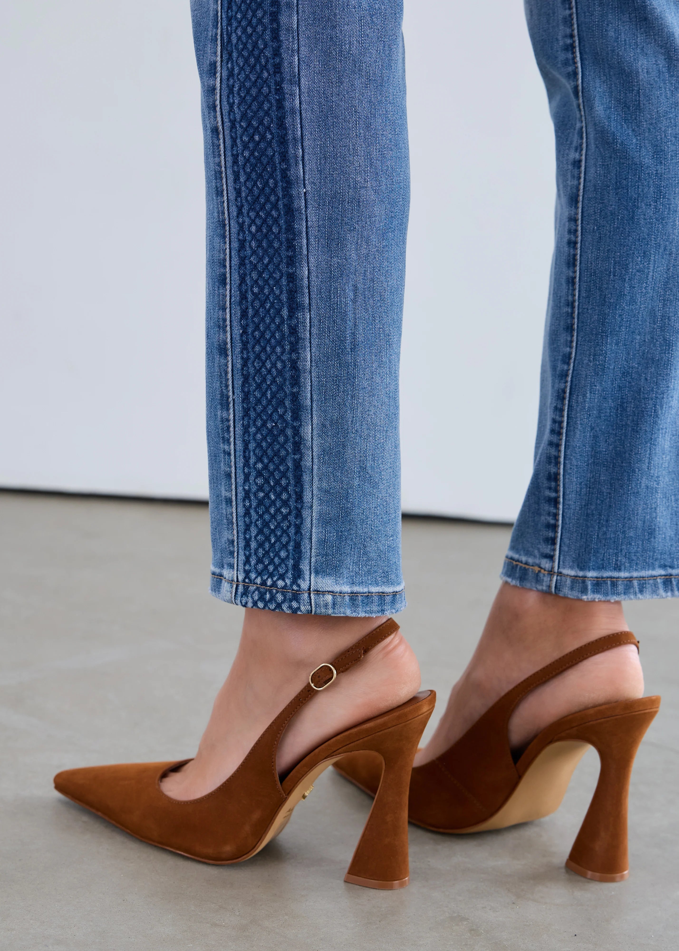 Olivia Pencil Leg Jean