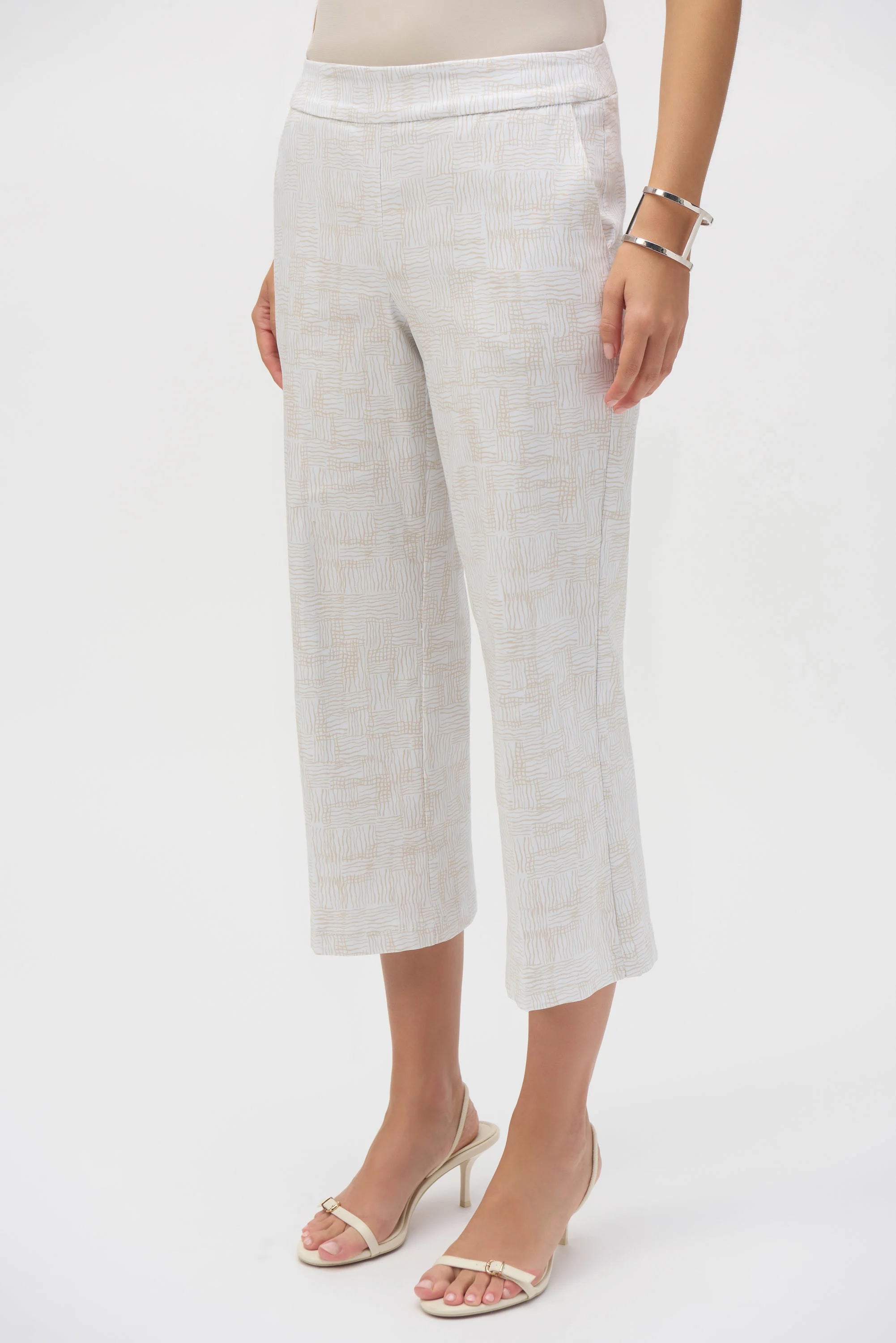 252123 Millennium Geometric Print Culotte Pants