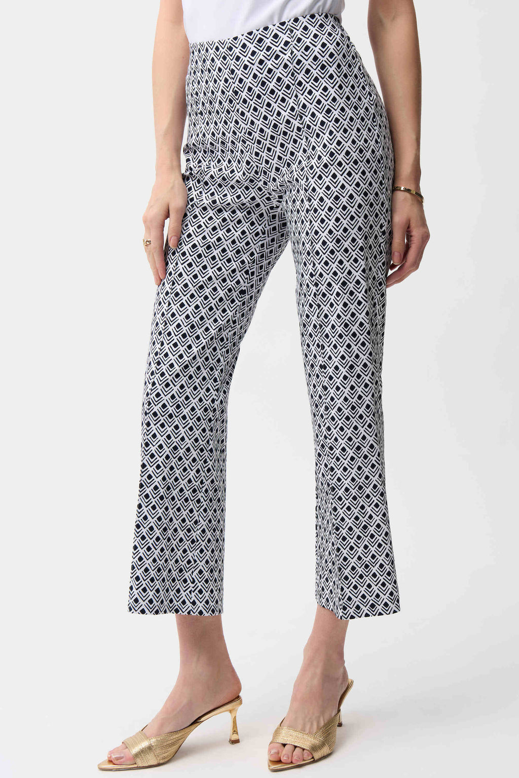 Geometric Print Flare Pull On
