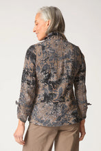 Load image into Gallery viewer, 33921 Express Travel Jacobian Floral Event Jacket
