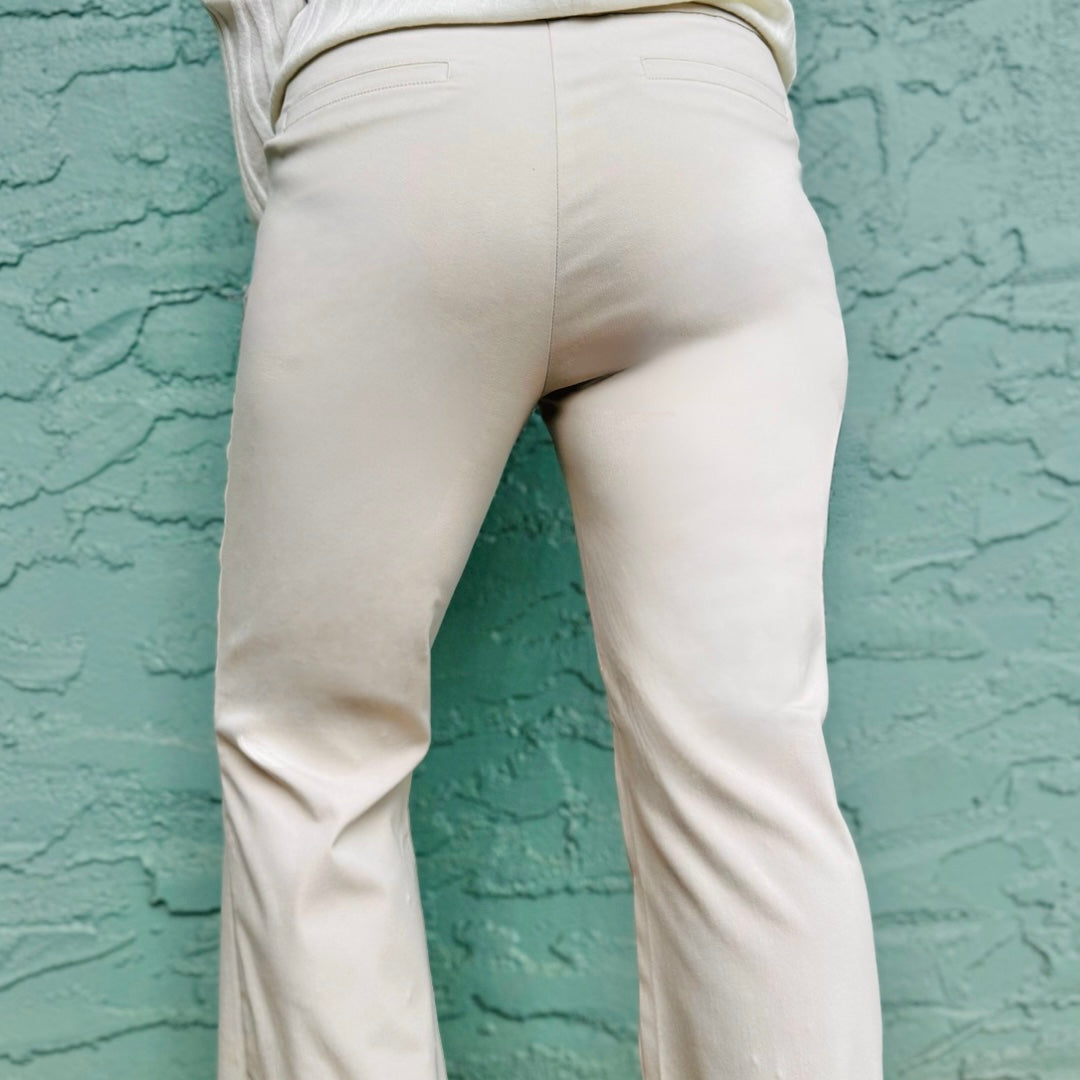 R10051 Pull-On Bootcut Pant