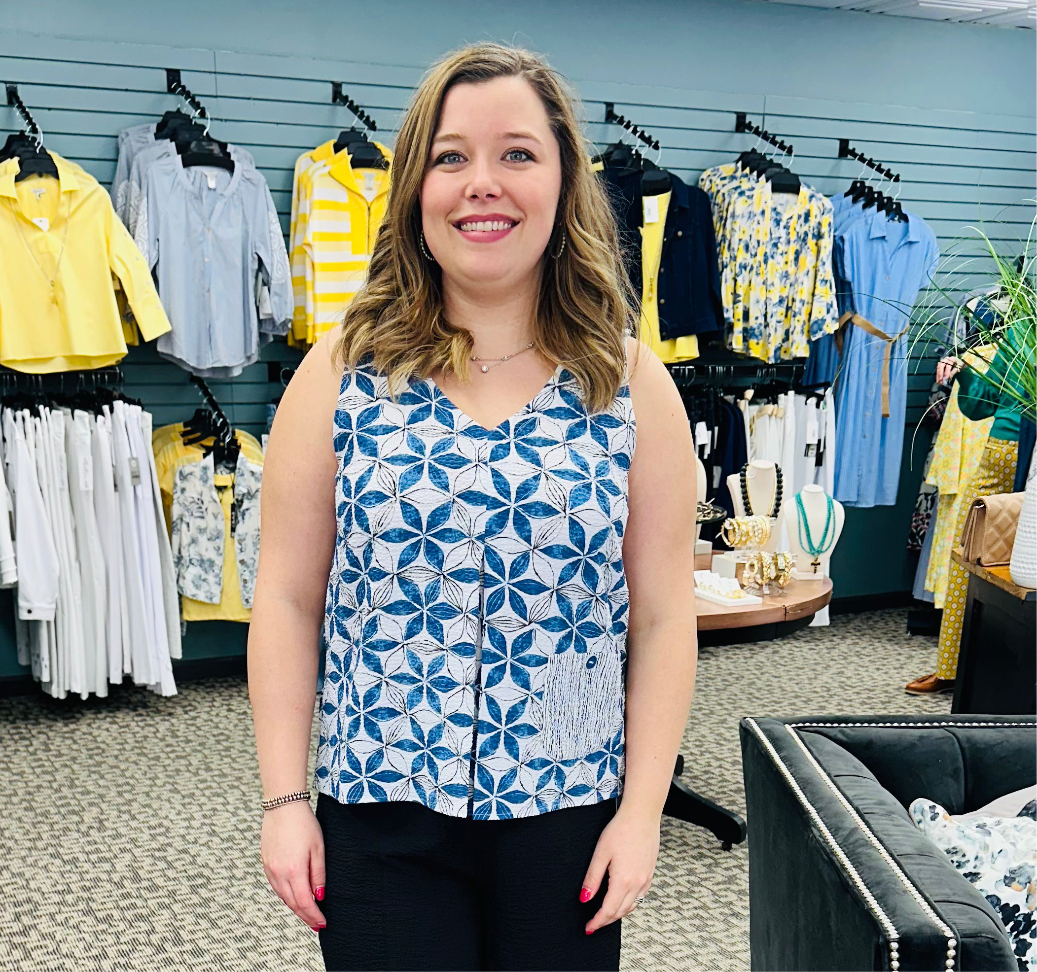 Crinkle Crepe Floral Mix Pleat Tank