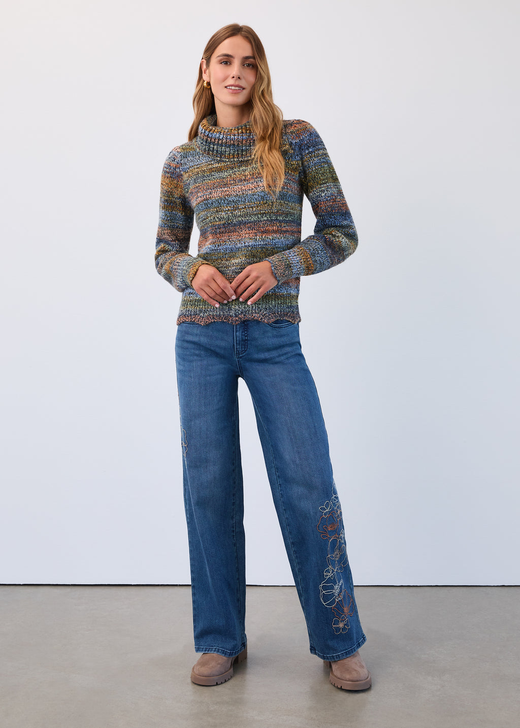 5346779 Christina Embroidered Wide Leg