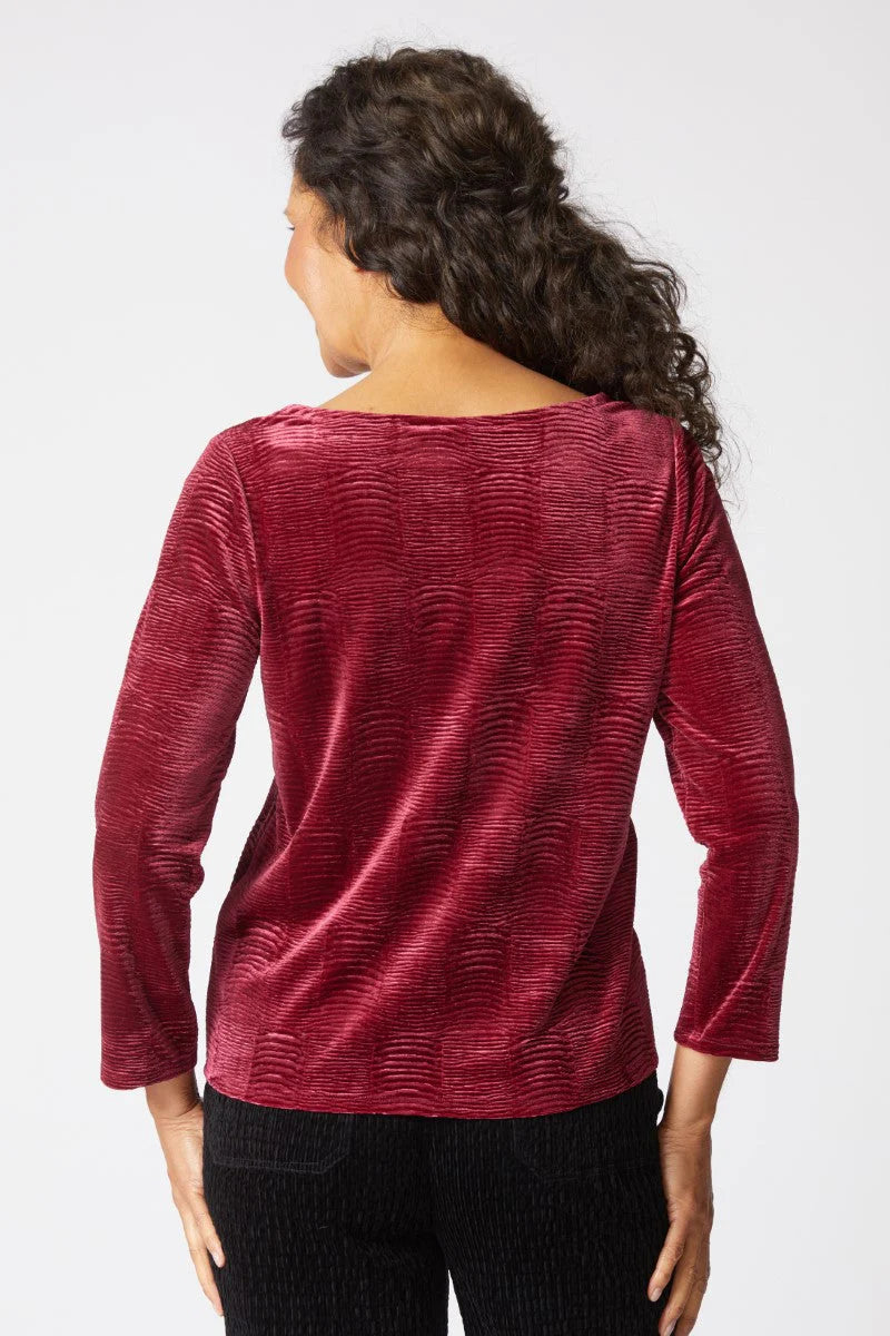 54742 Crinkle Velvet Boatneck Top