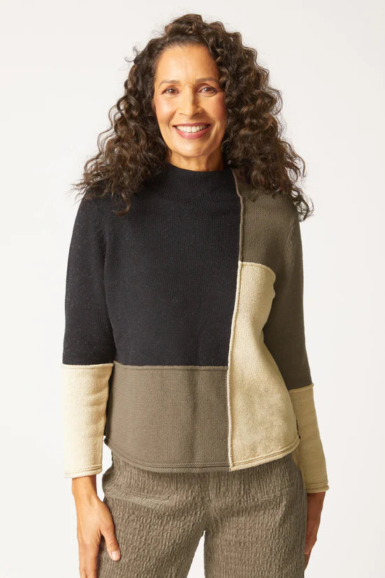 81254 Yin Yang Sweater