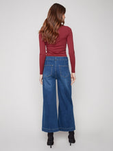 Load image into Gallery viewer, C5538RR Cropped Patch Pocket Flare Jeans
