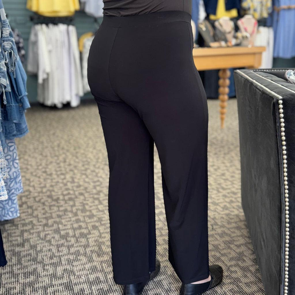 Relaxed Kick Front Slit Ankle Pant