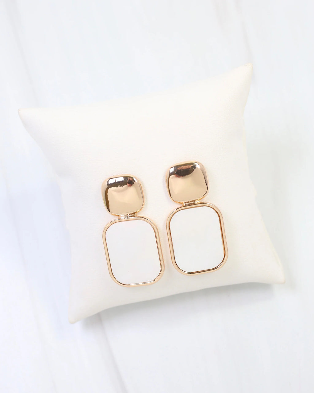 Benton Harbor Drop Earrings