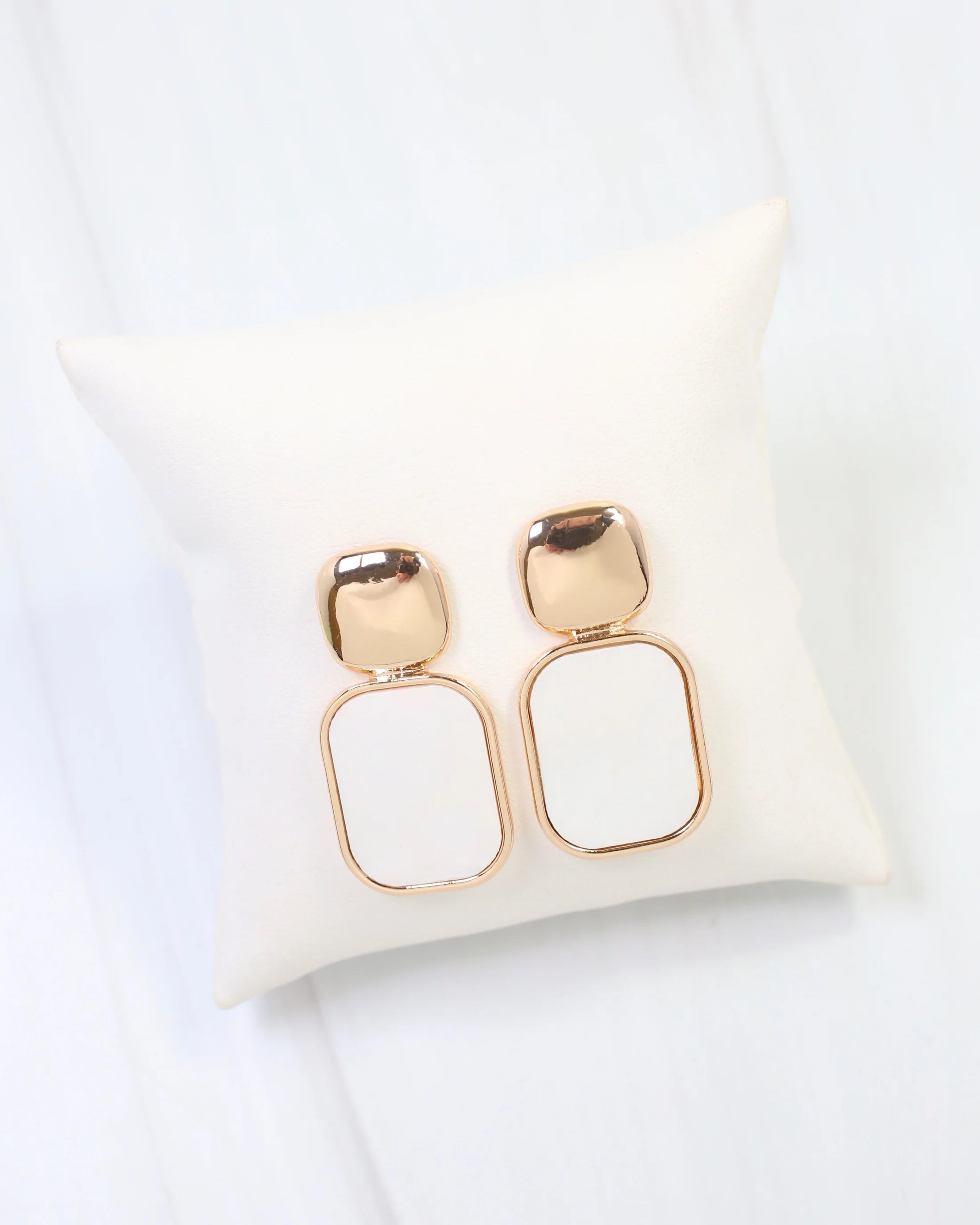 Benton Harbor Drop Earrings