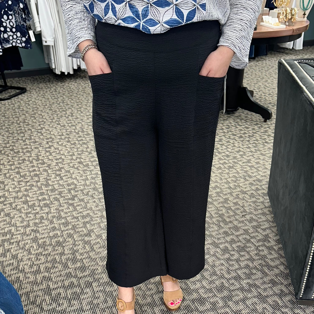 Crinkle Crepe Aria Capri