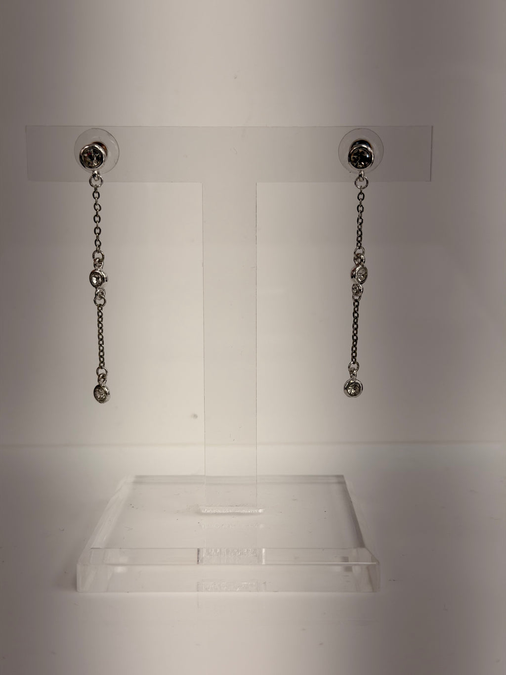 Metal w/ Rhinestone Post Earring