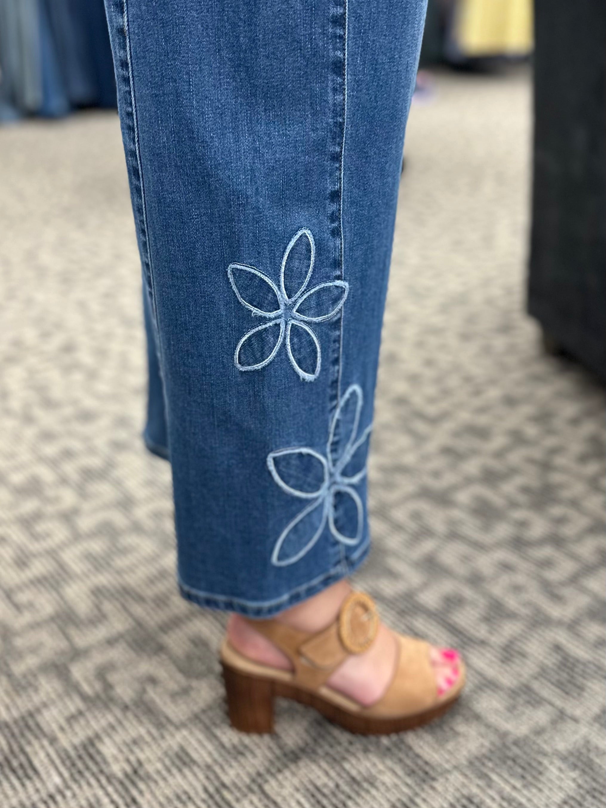 Floral Appliqué Stretch Denim Pants