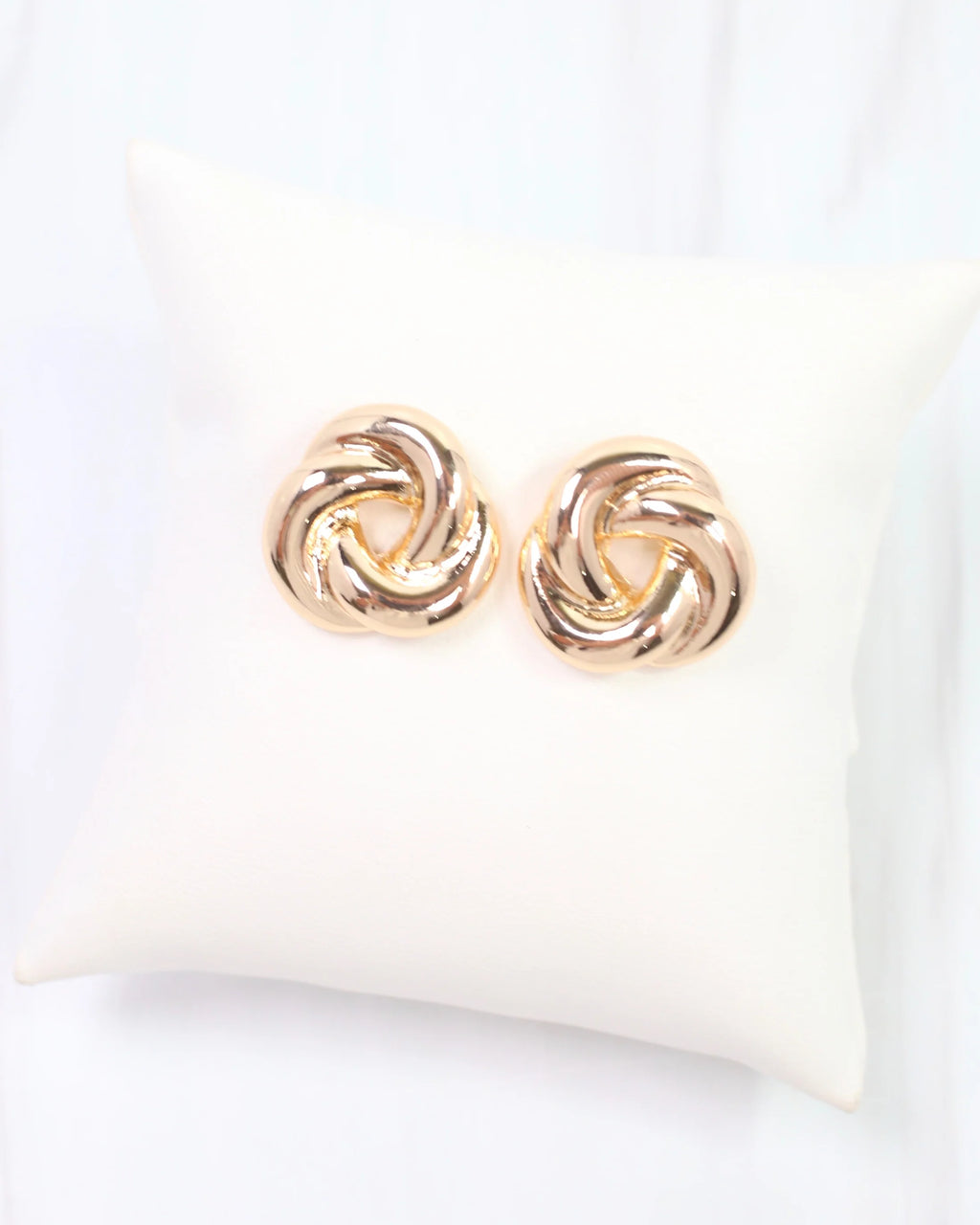 Camille Knot Earring