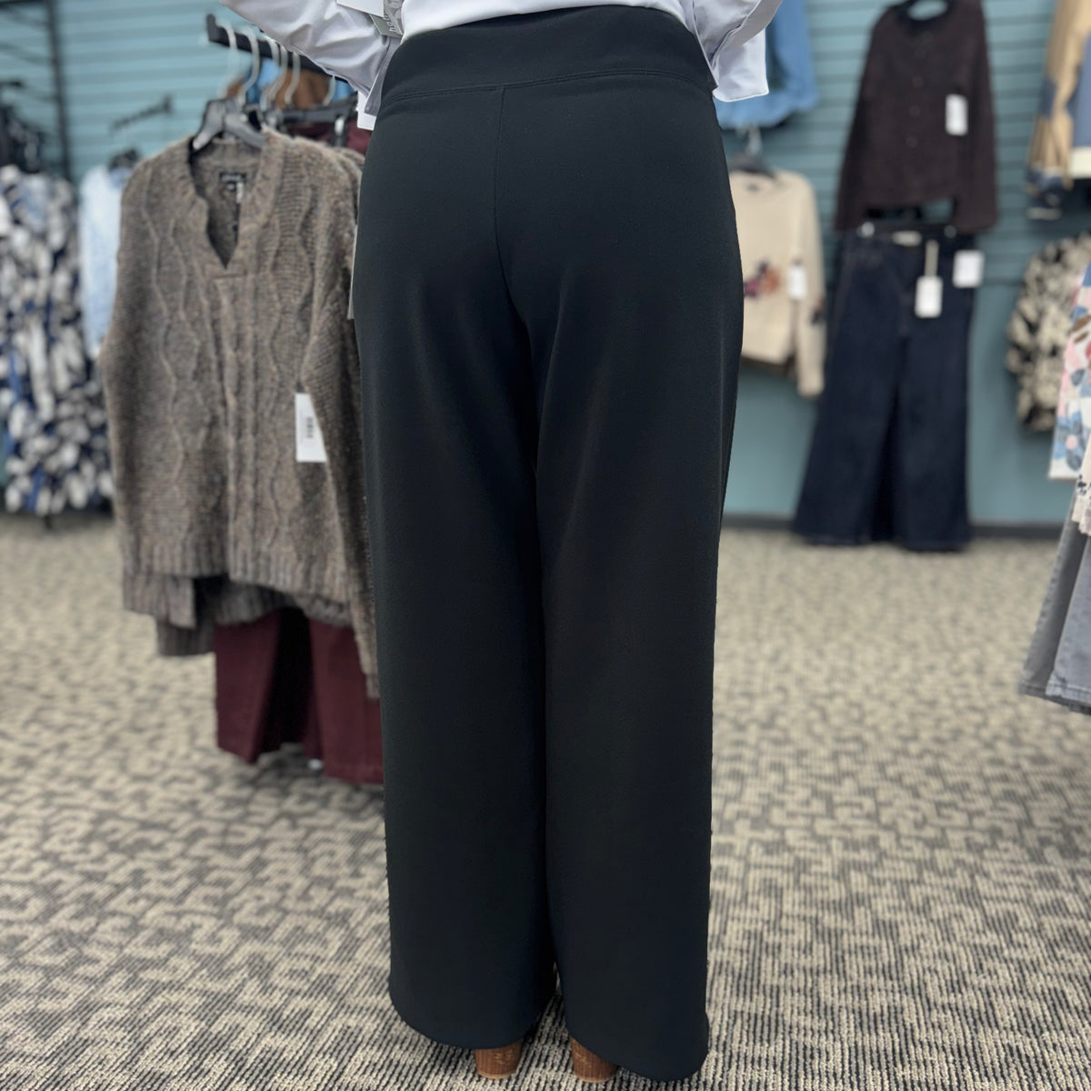 Soffio Crepe Easy Wide Leg Pant