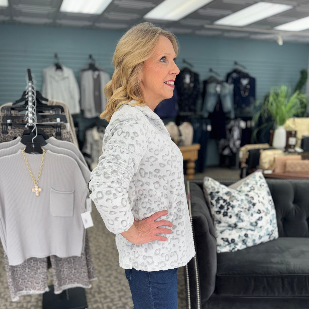V-Neck Johnny Collar Top