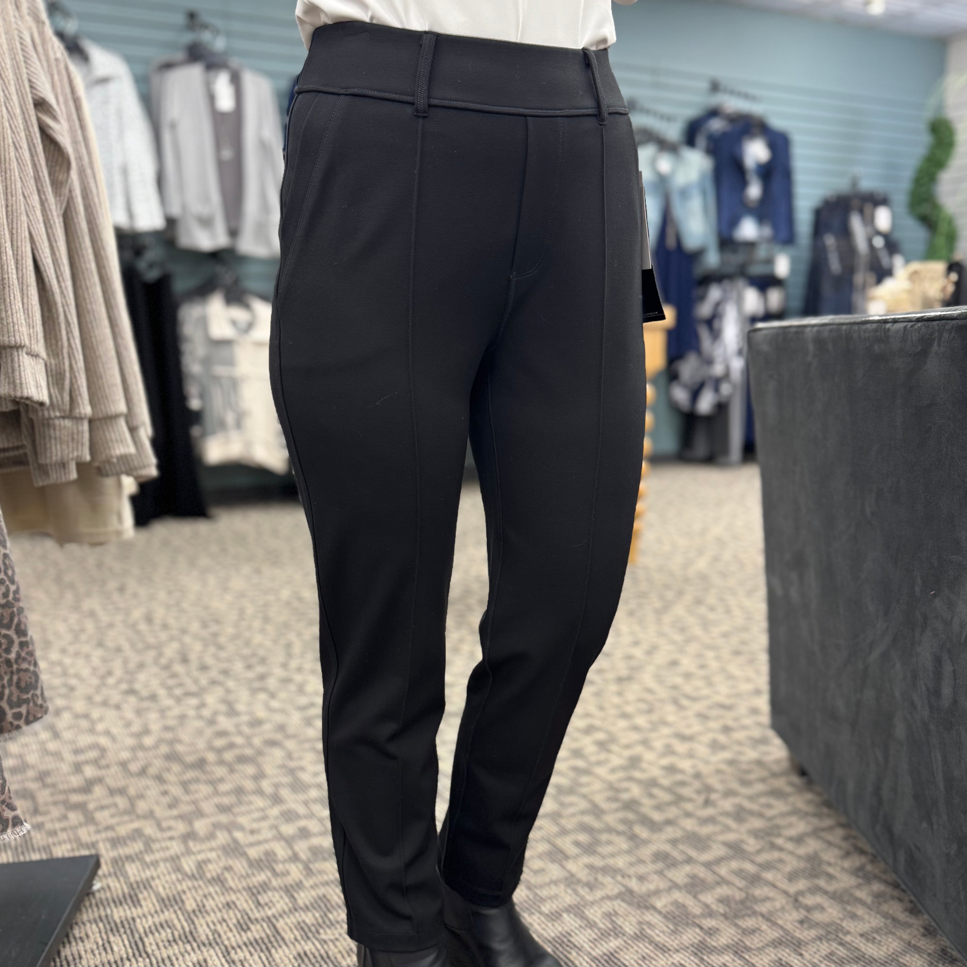 Relaxed Leg Ankle Pant