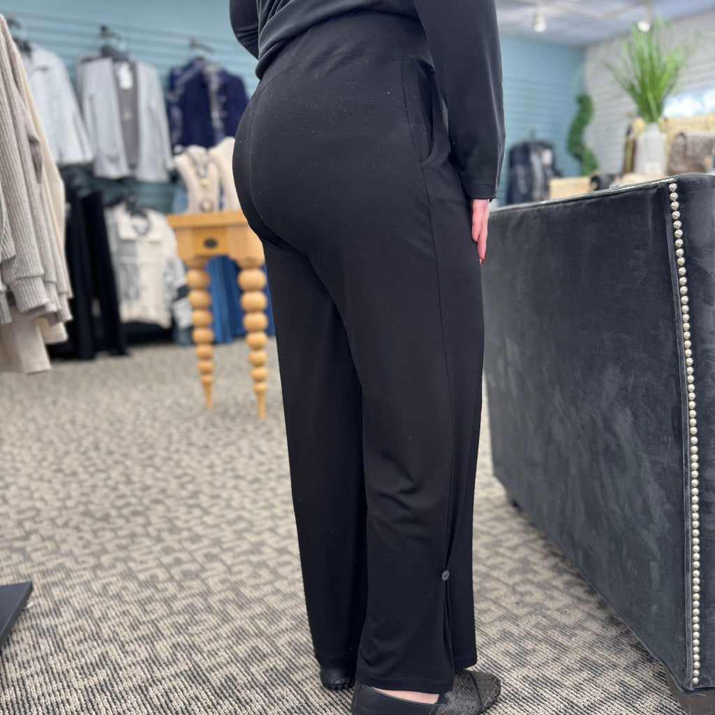 Core Travel Side Pleat Pant