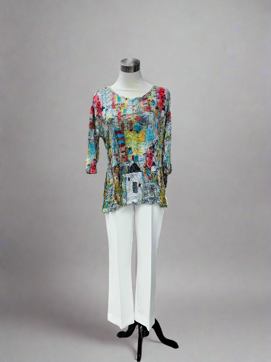 25030 Crinkle Button Back Tunic