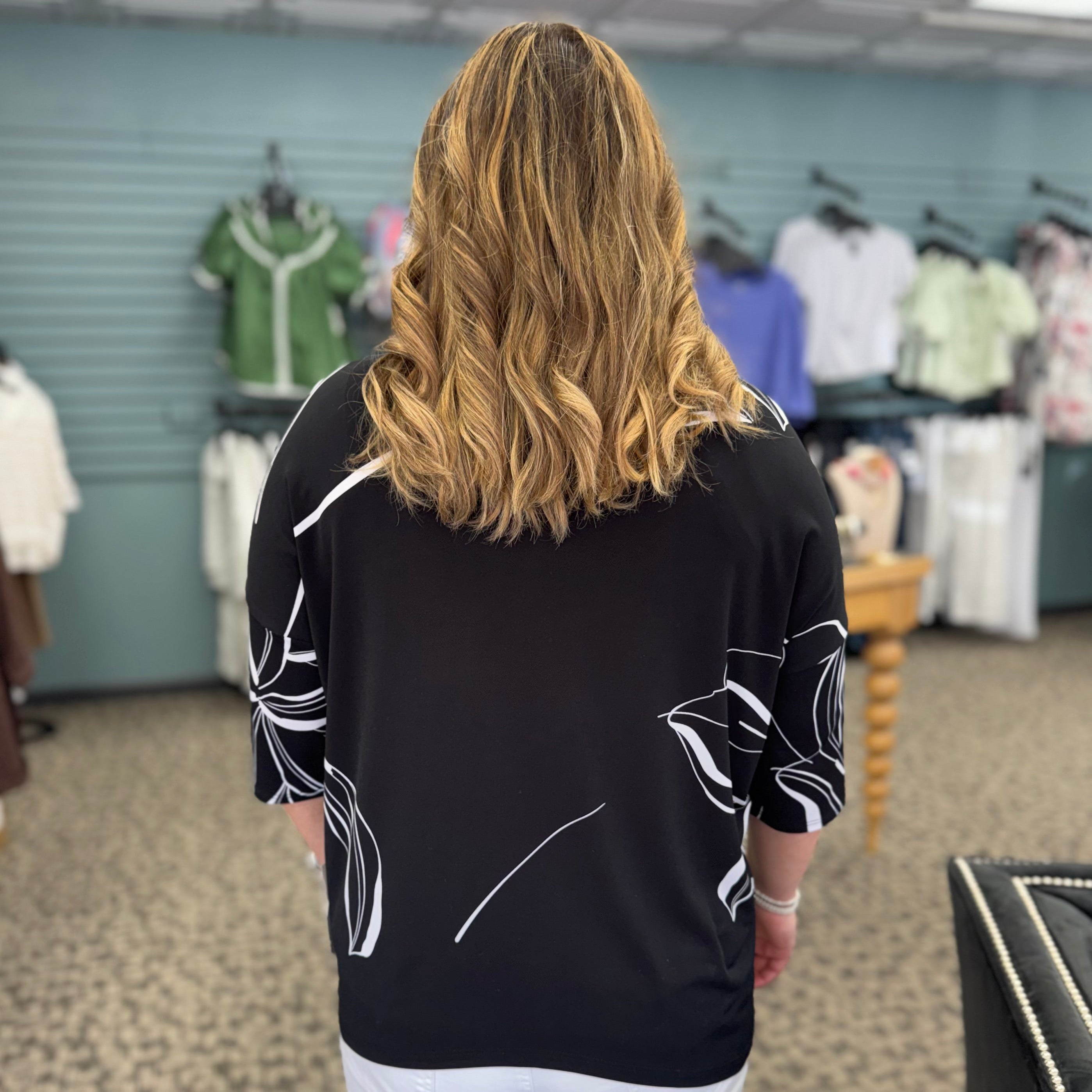 Floral Outline Loose Cut Half Sleeve Top