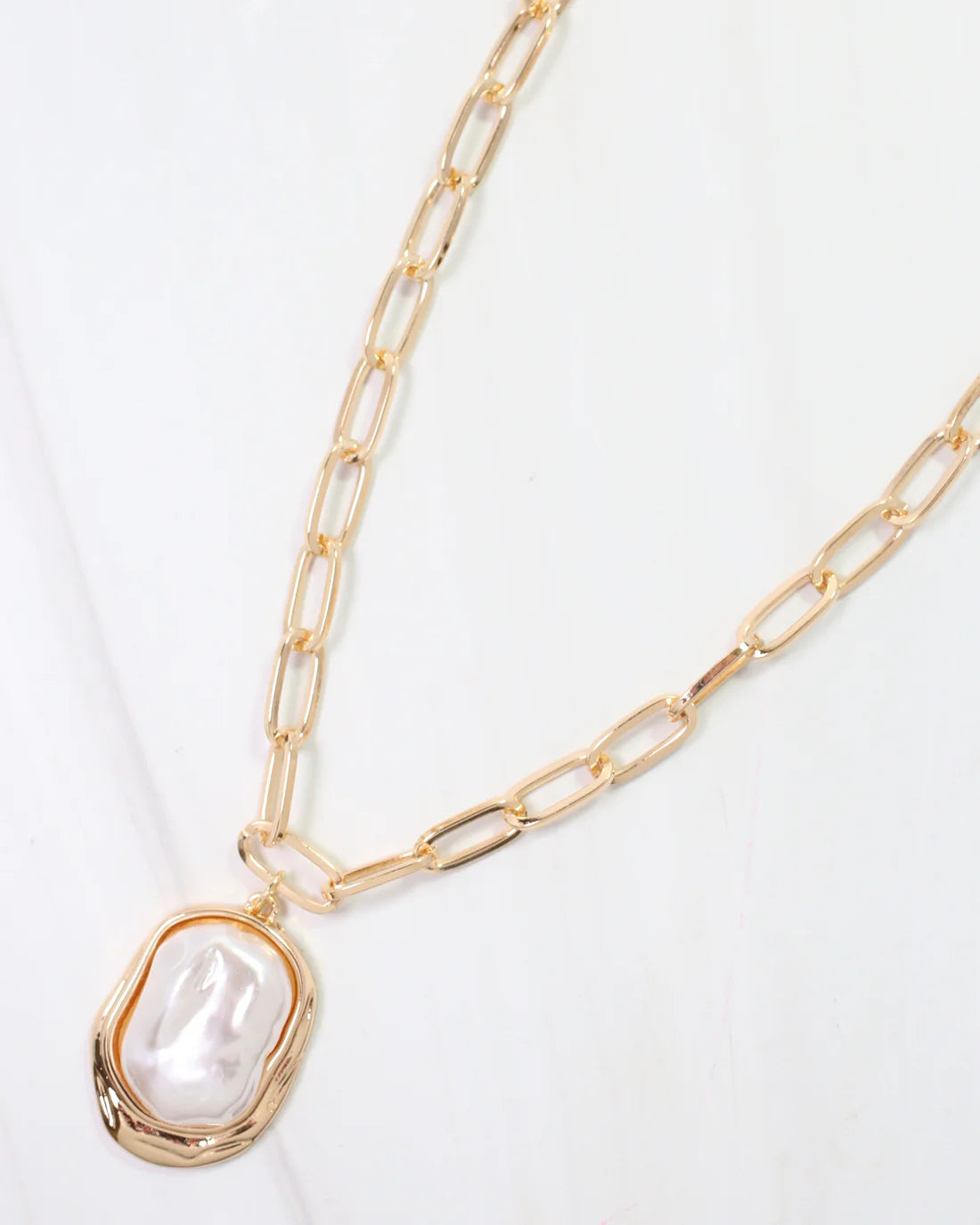 Collinsville Pearl Pendant Necklace Gold