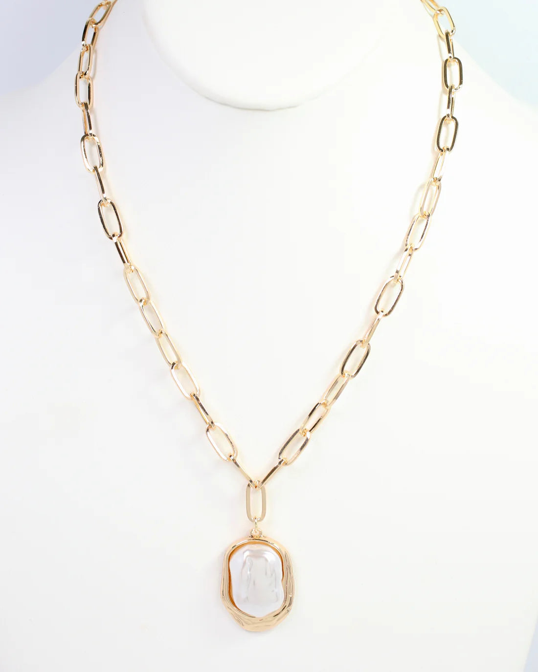Collinsville Pearl Pendant Necklace Gold