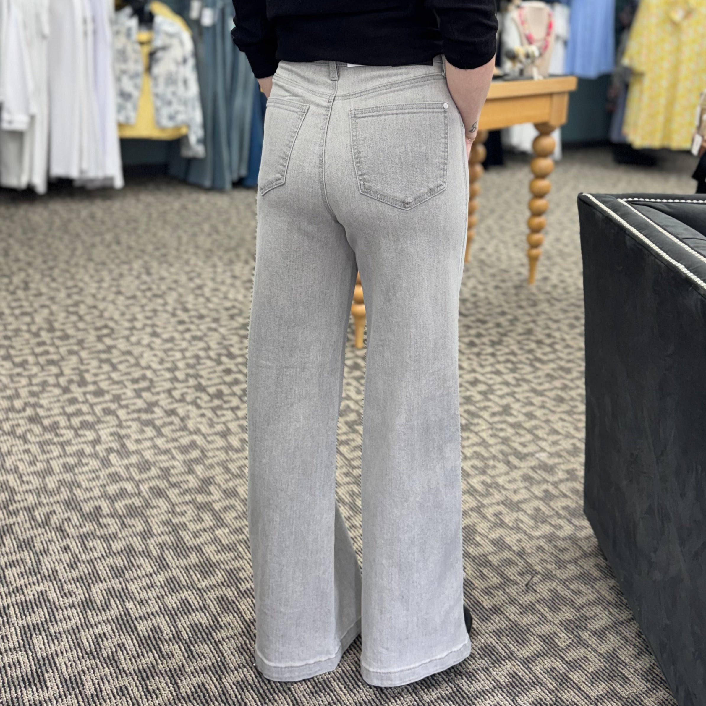 HW Retro Wide Leg Jean