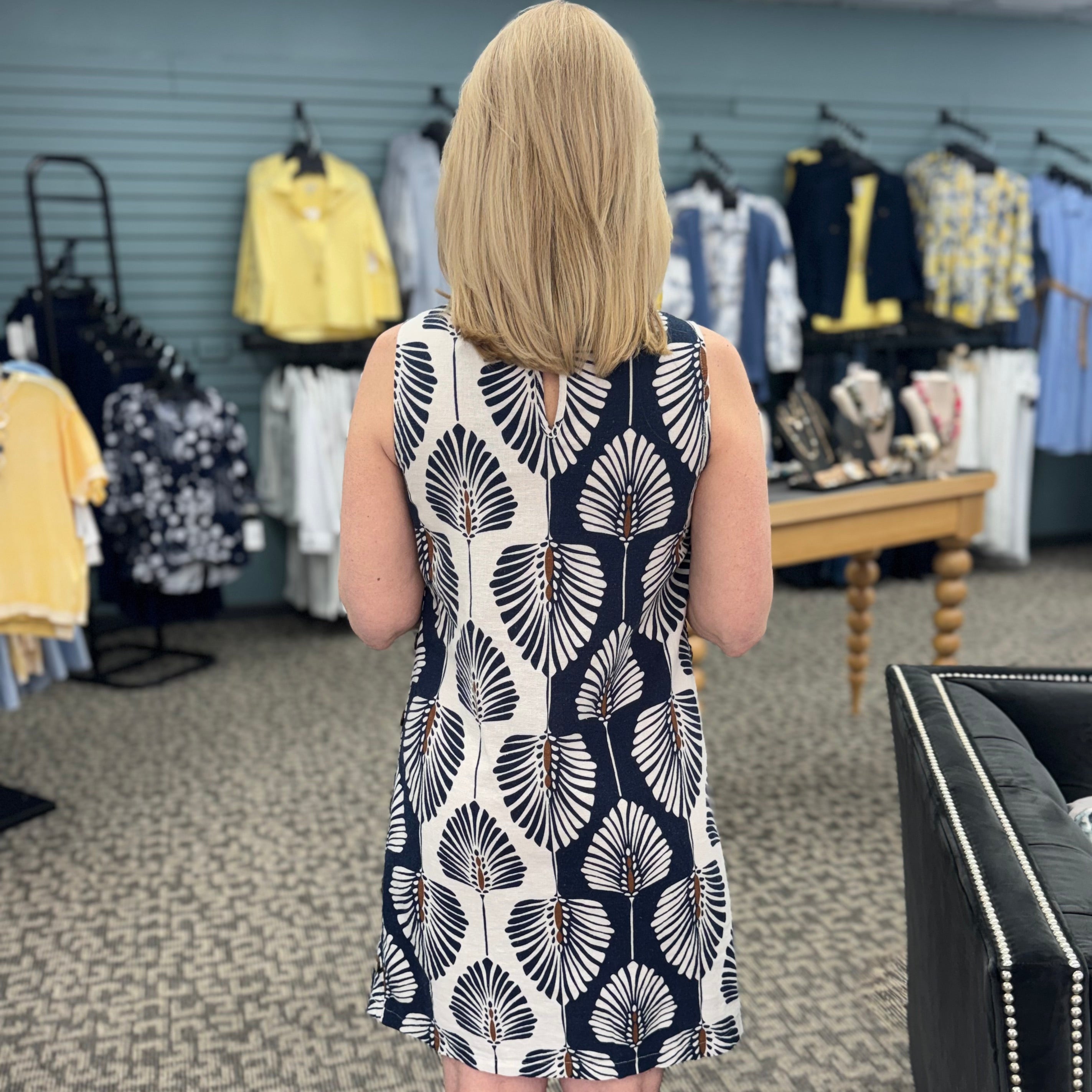Printed Sleeveless Shift Dress with Decorative Side Button