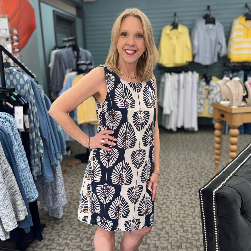 Printed Sleeveless Shift Dress with Decorative Side Button