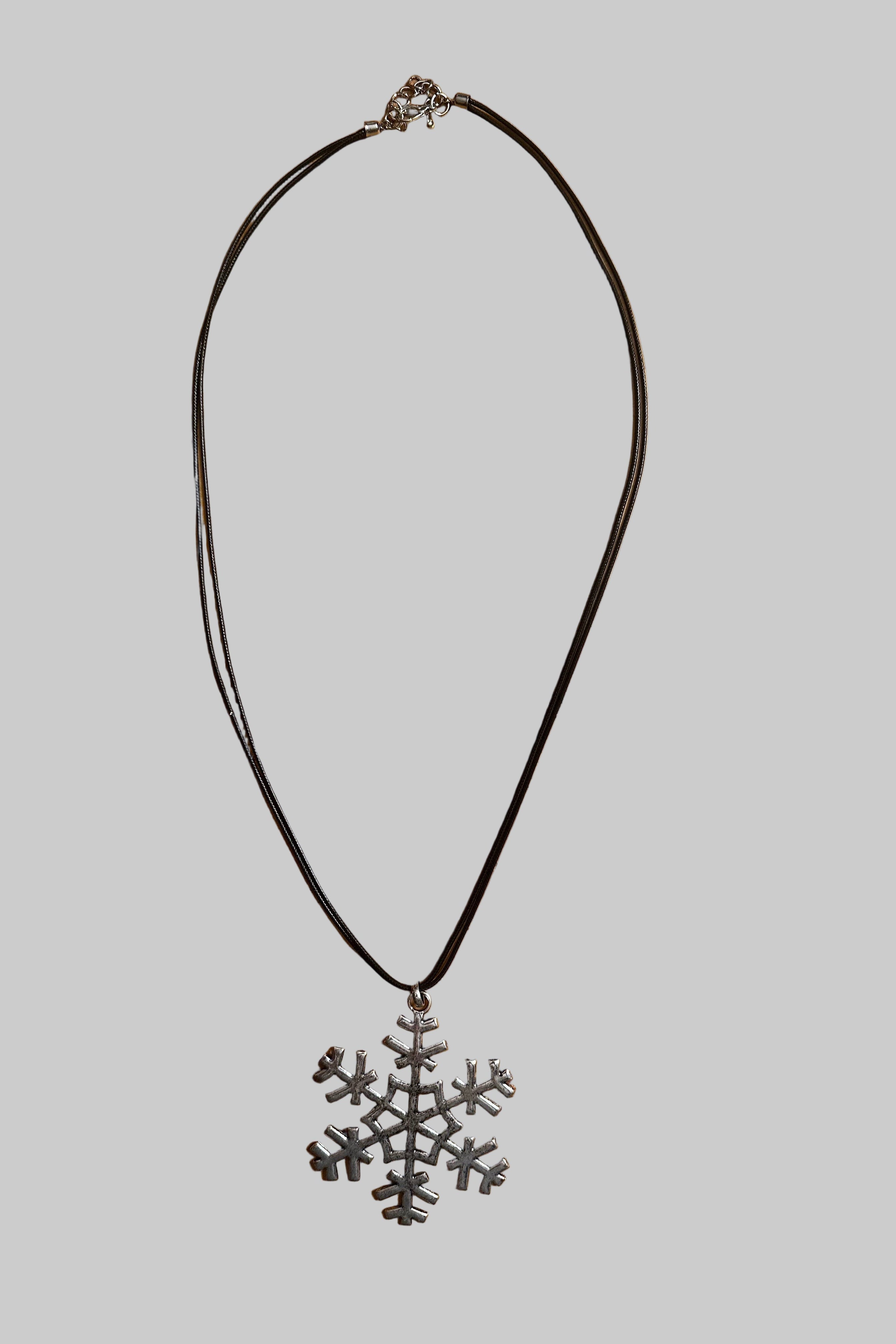 Reversible Snowflake Necklace Style 1