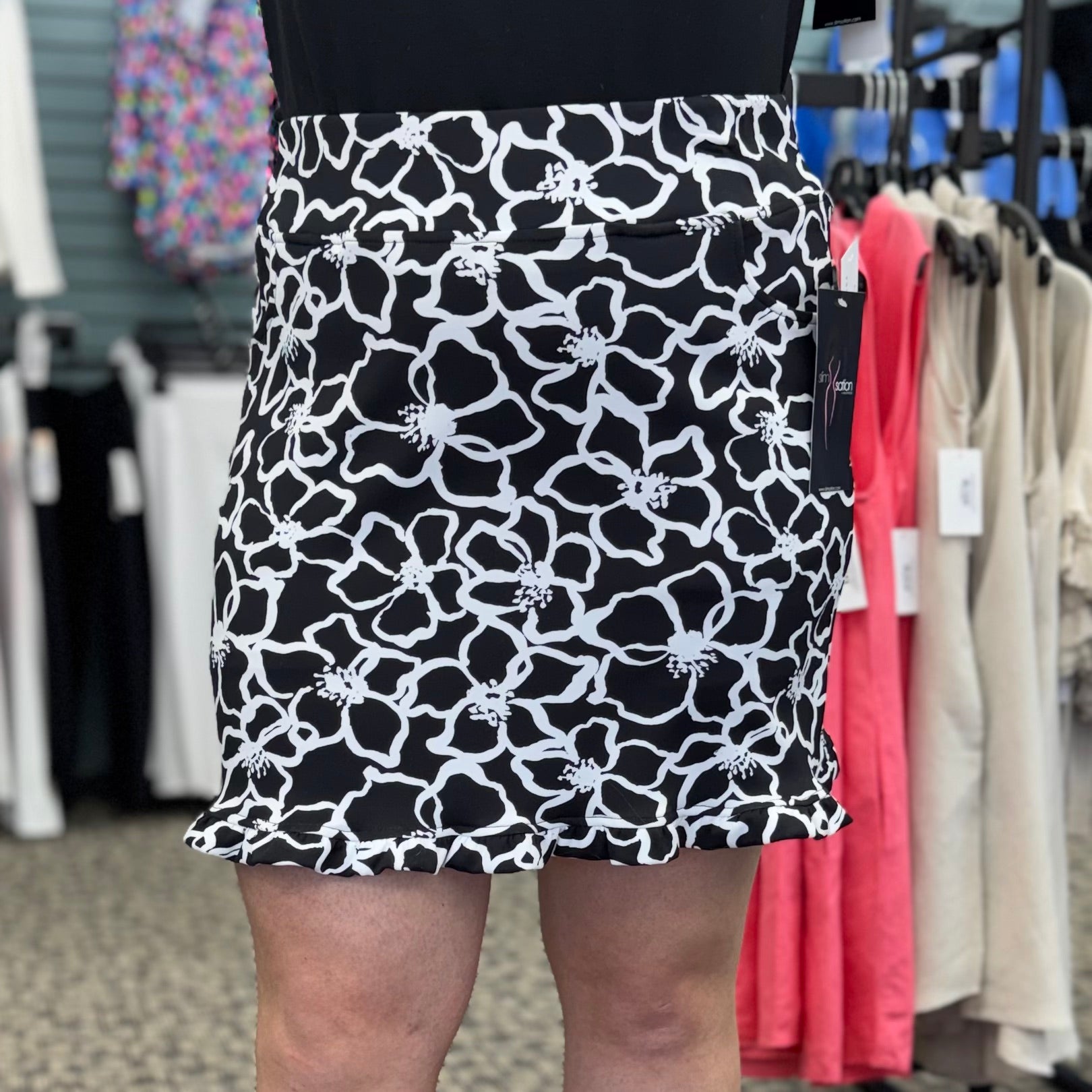 Elastic Waist Ruffle Hem Skort