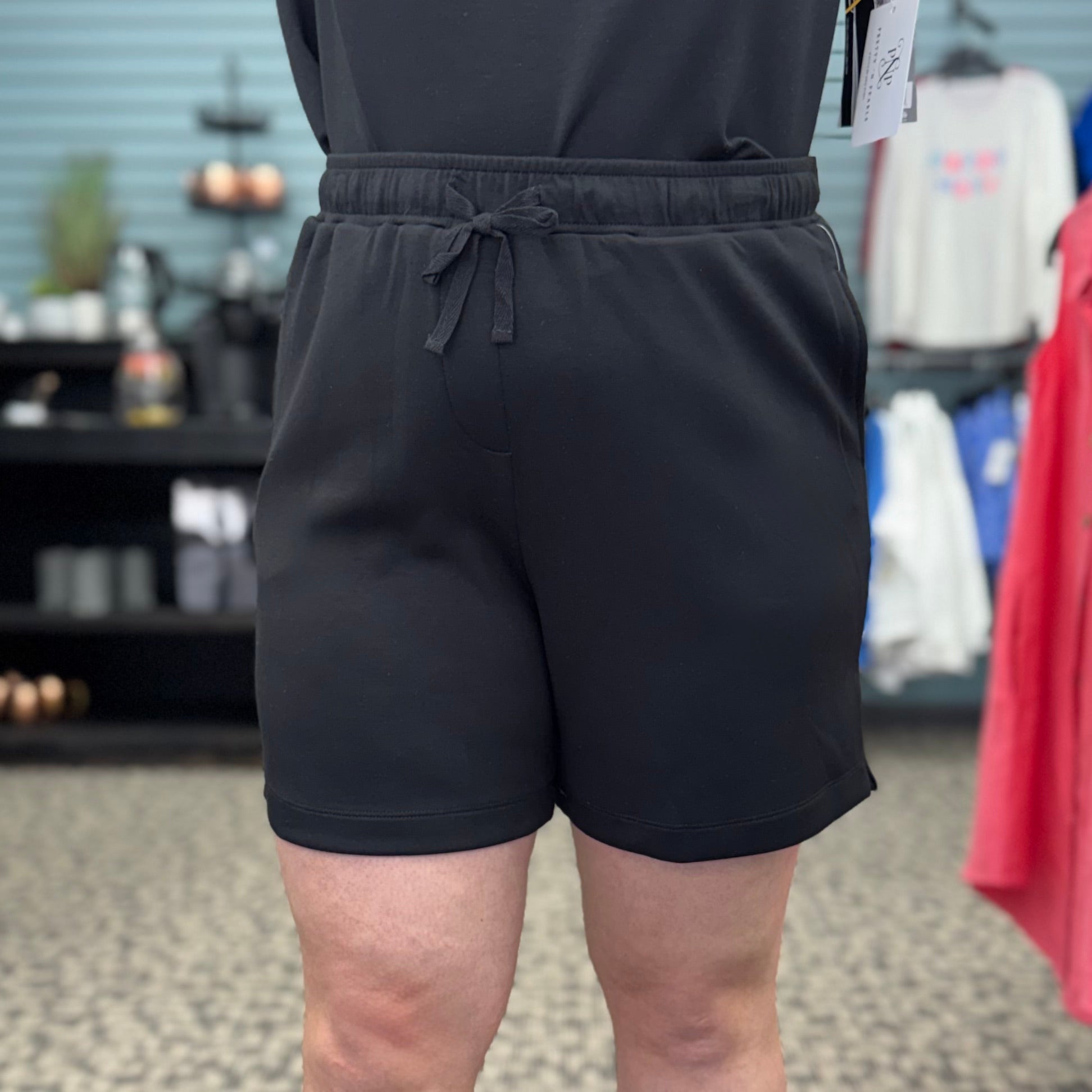 Drawstring Elastic Waist Pull-On Short
