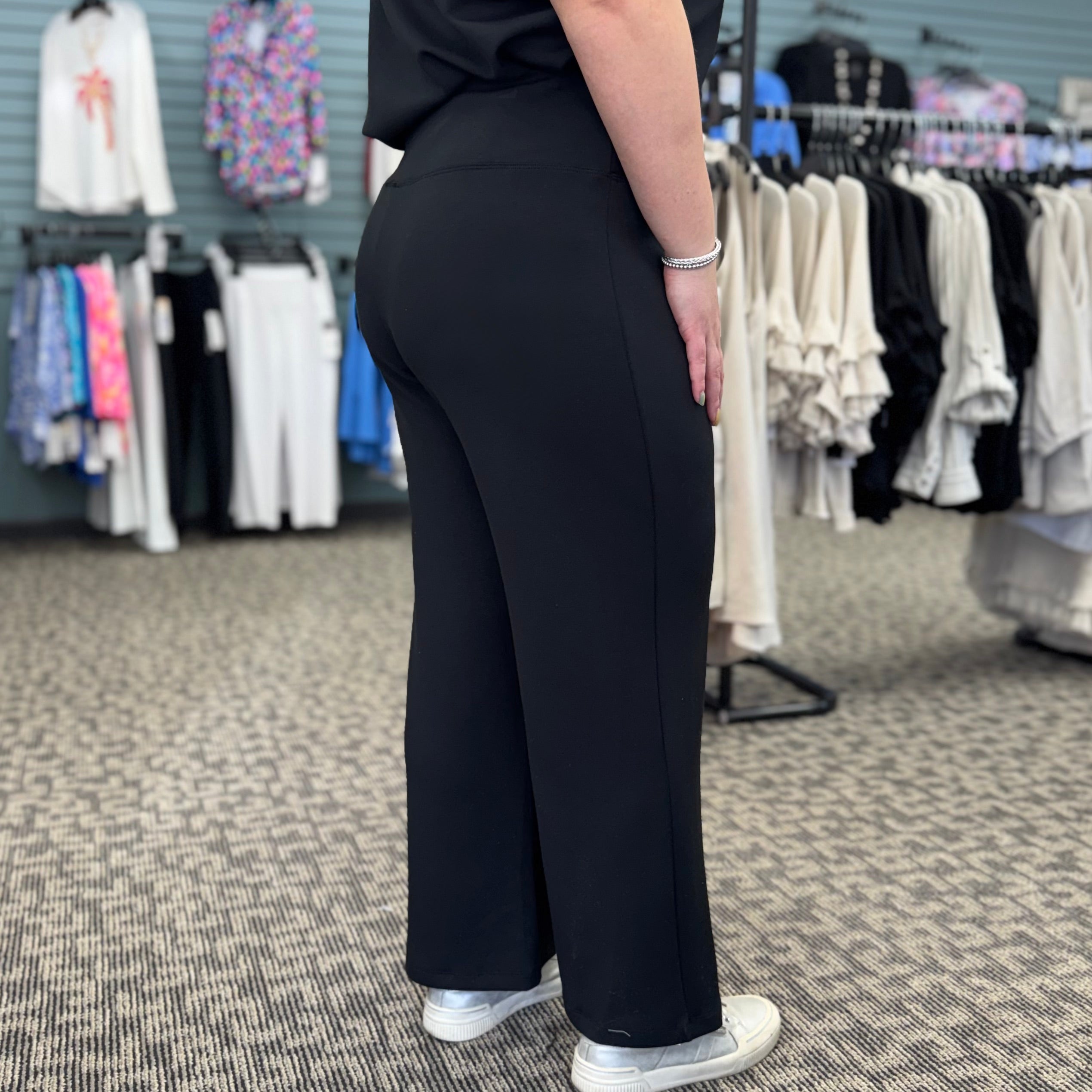 Wide Leg Pull-On Crop Pant