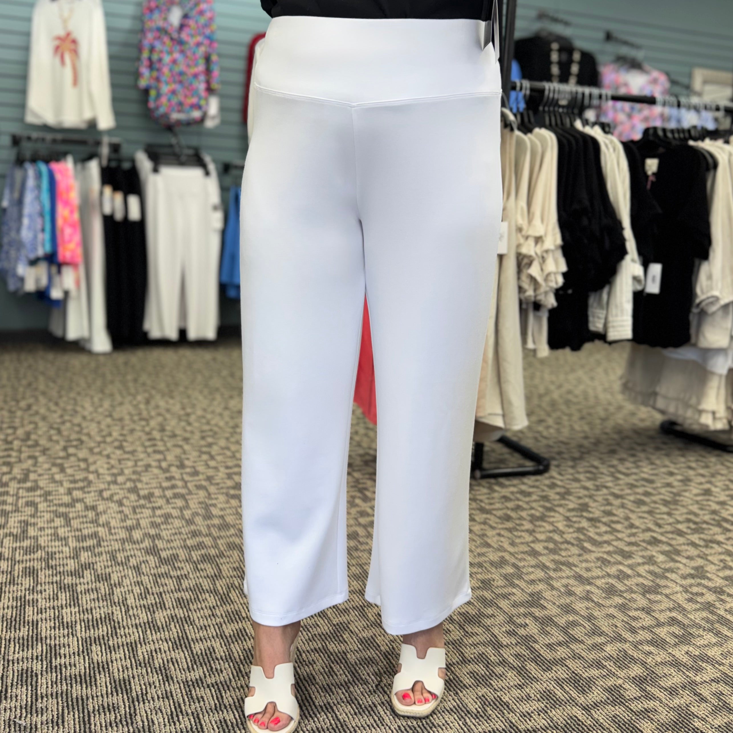 Wide Leg Pull-On Crop Pant