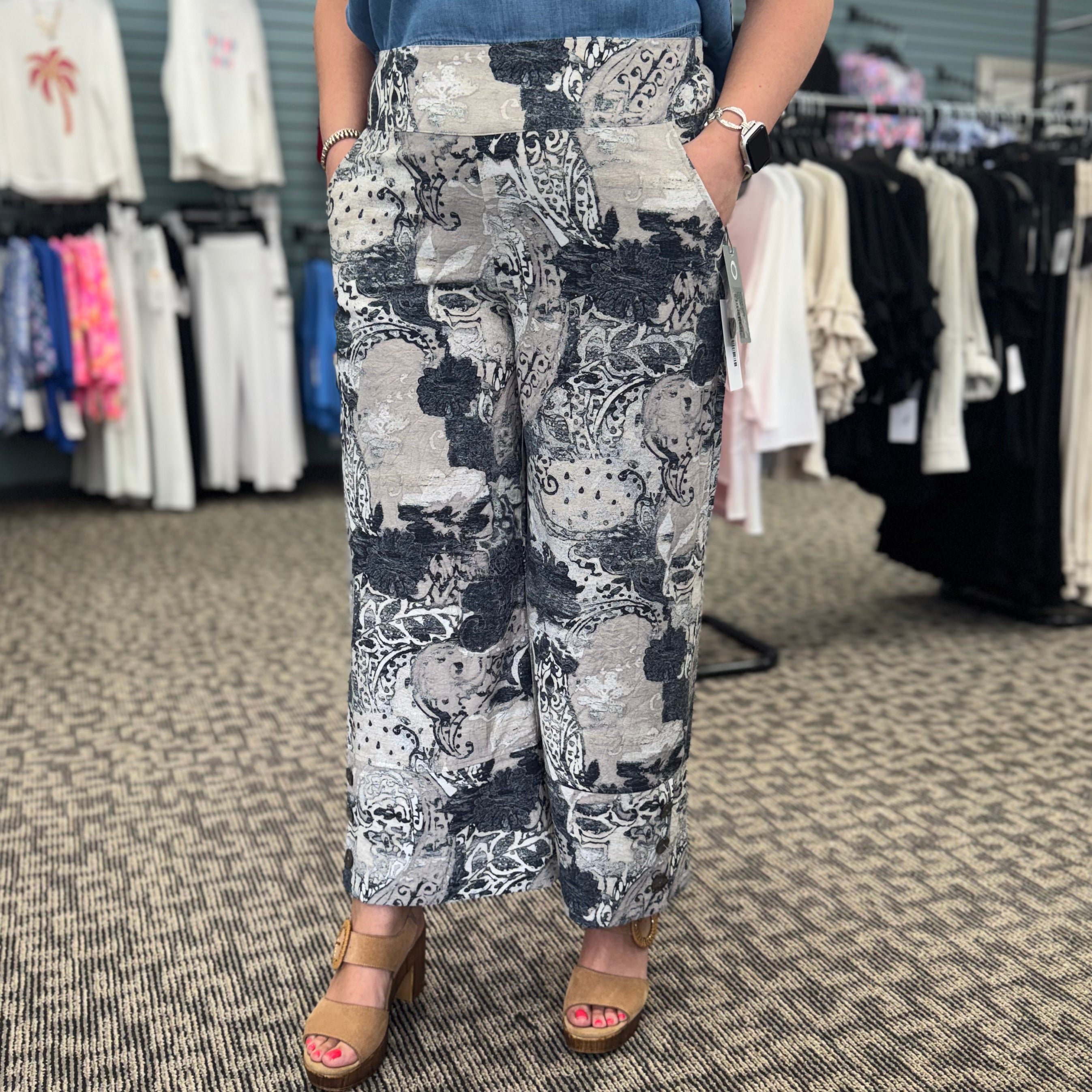 Destination Unknown Medley Crop Pant