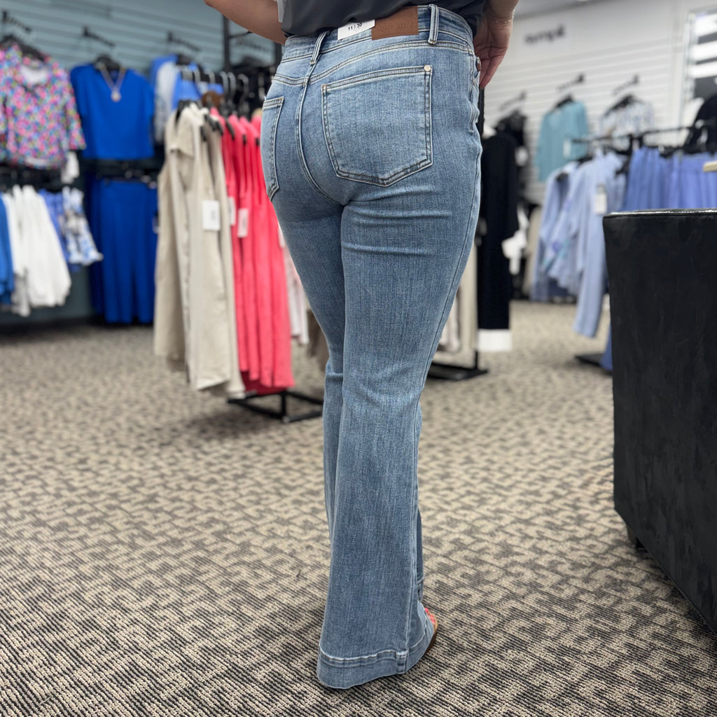 Midrise Flare Jean