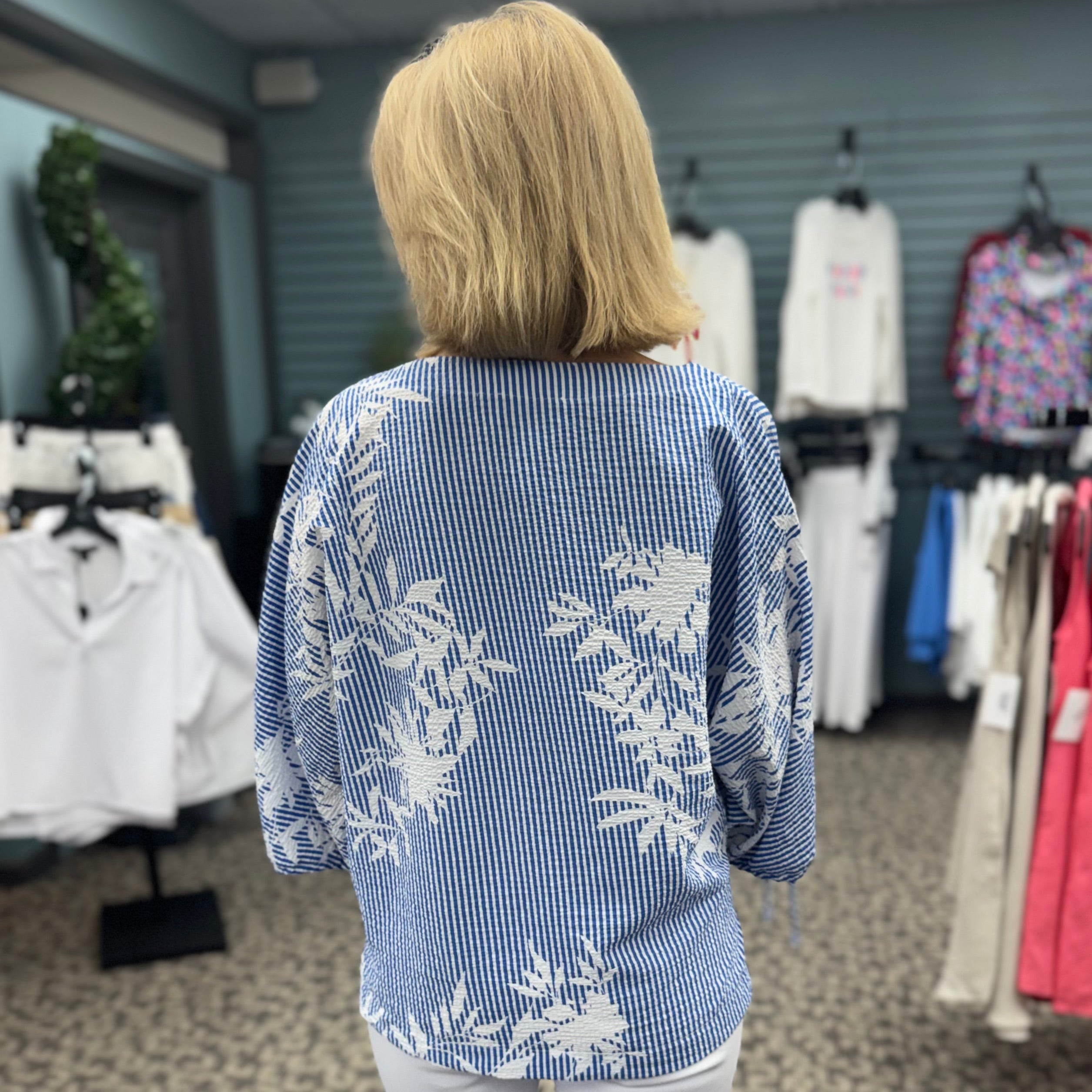 Woven Seersucker Floral Print Trapeze Top