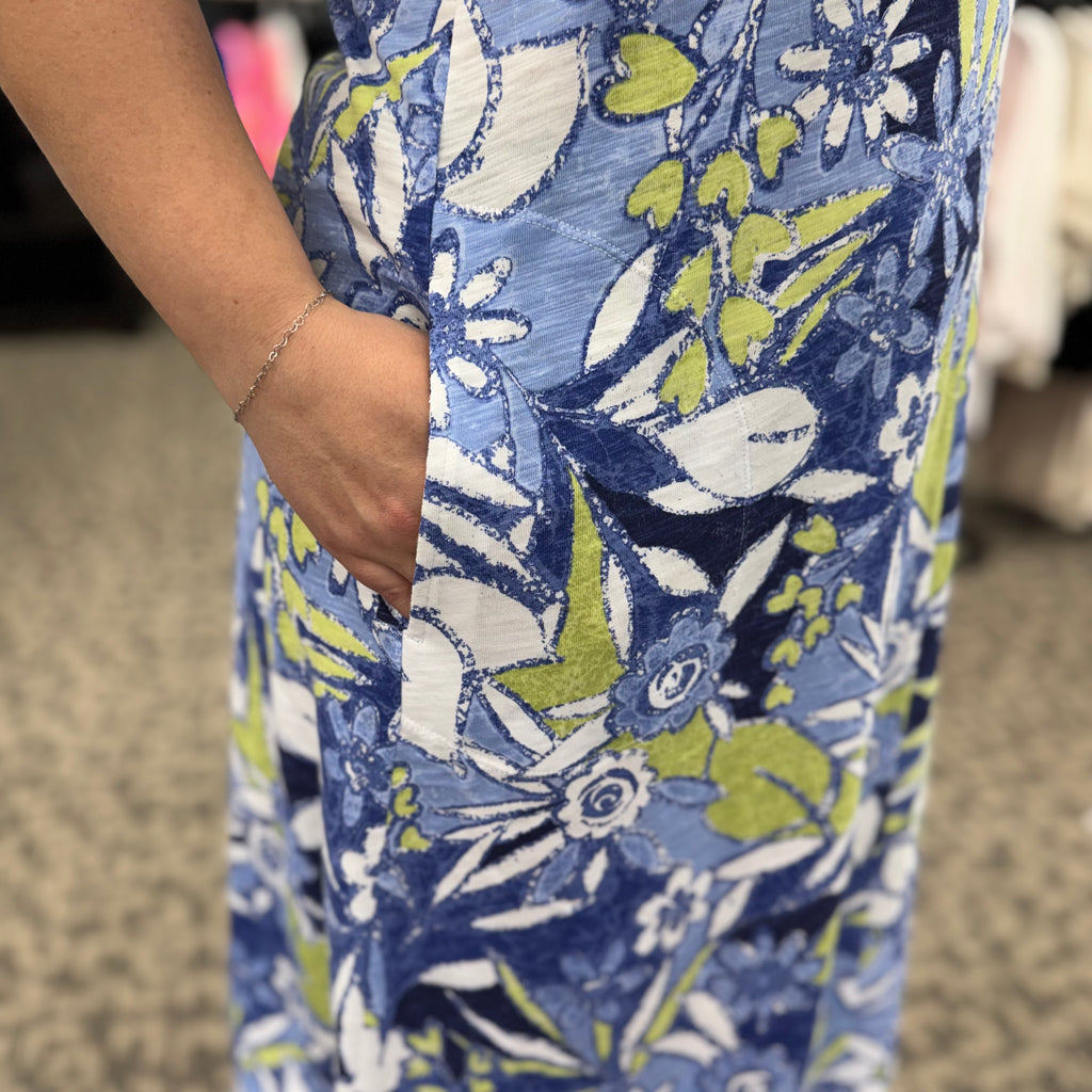 Floral Sleeveless Seamed Dress