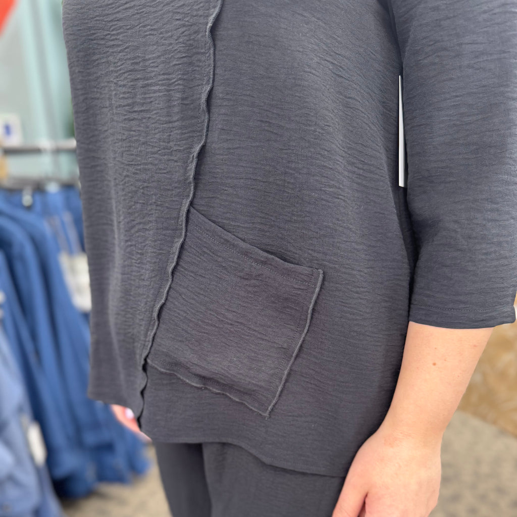 Airflow Solid Pocket Detail Tunic