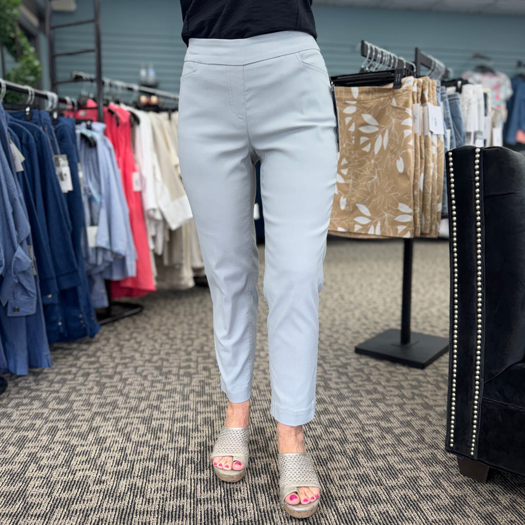 Pull-On Crop Pant with Pockets