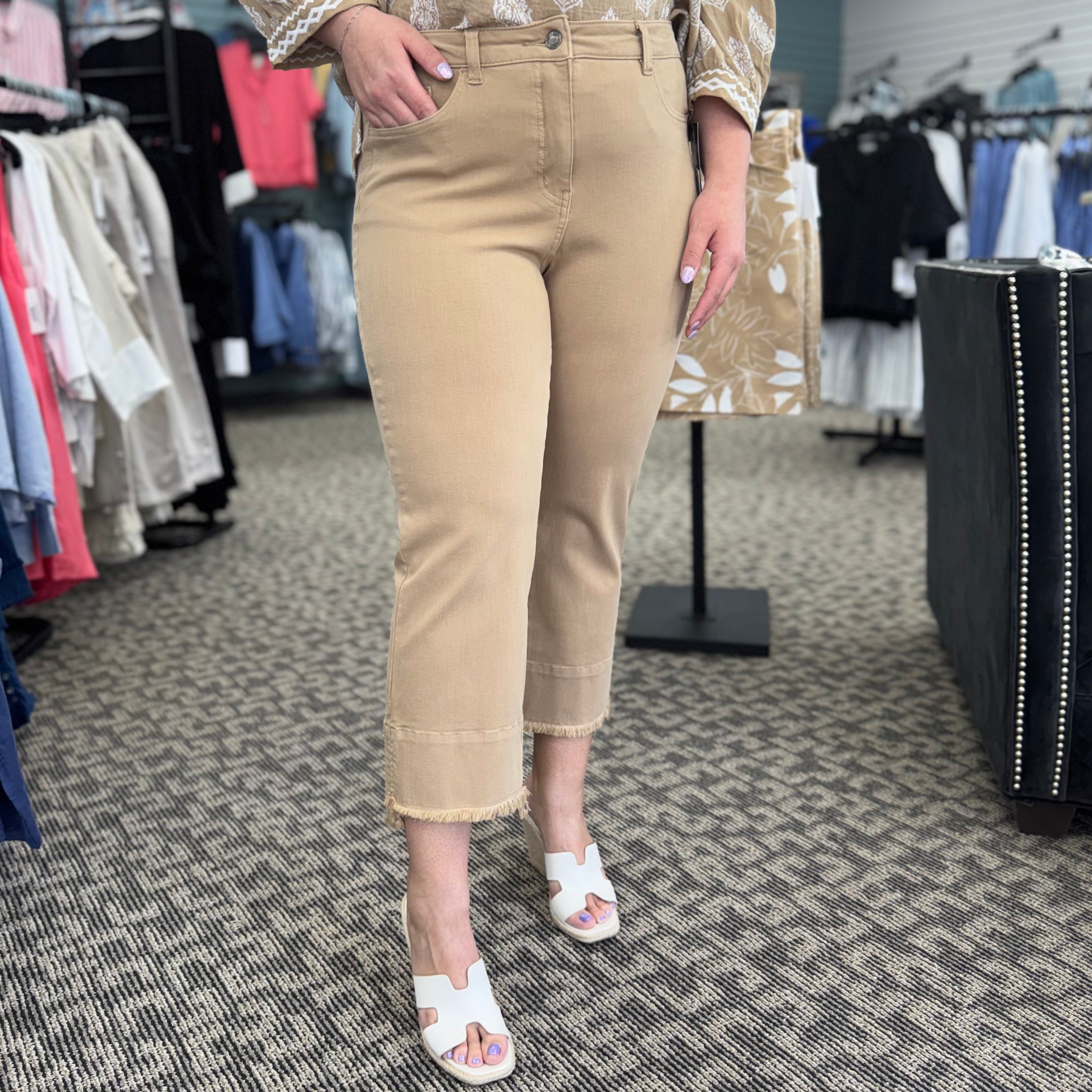 Zip & Button Front Hi-Lo Hem Crop Pant