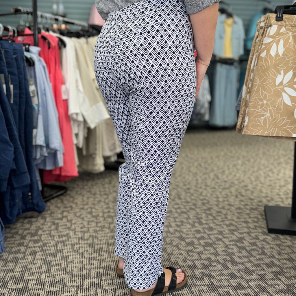 Geometric Print Flare Pull On