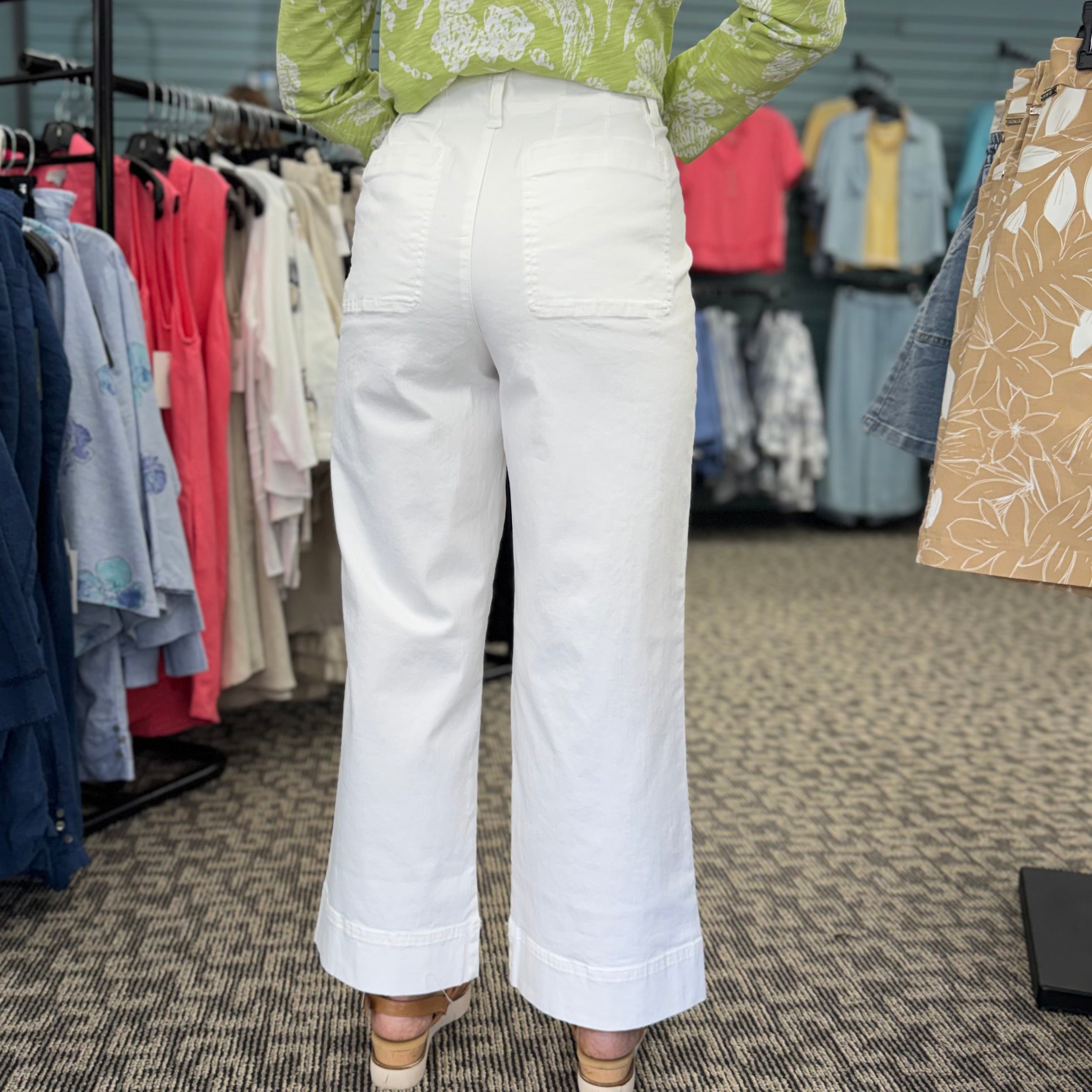 Stretch Denim Refreshed Crop Jeans