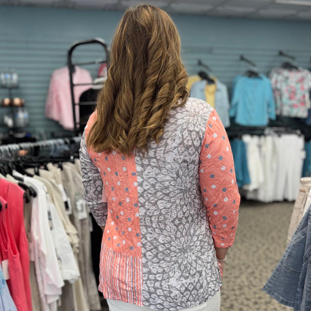 One Pocket Crinkle Mix Top