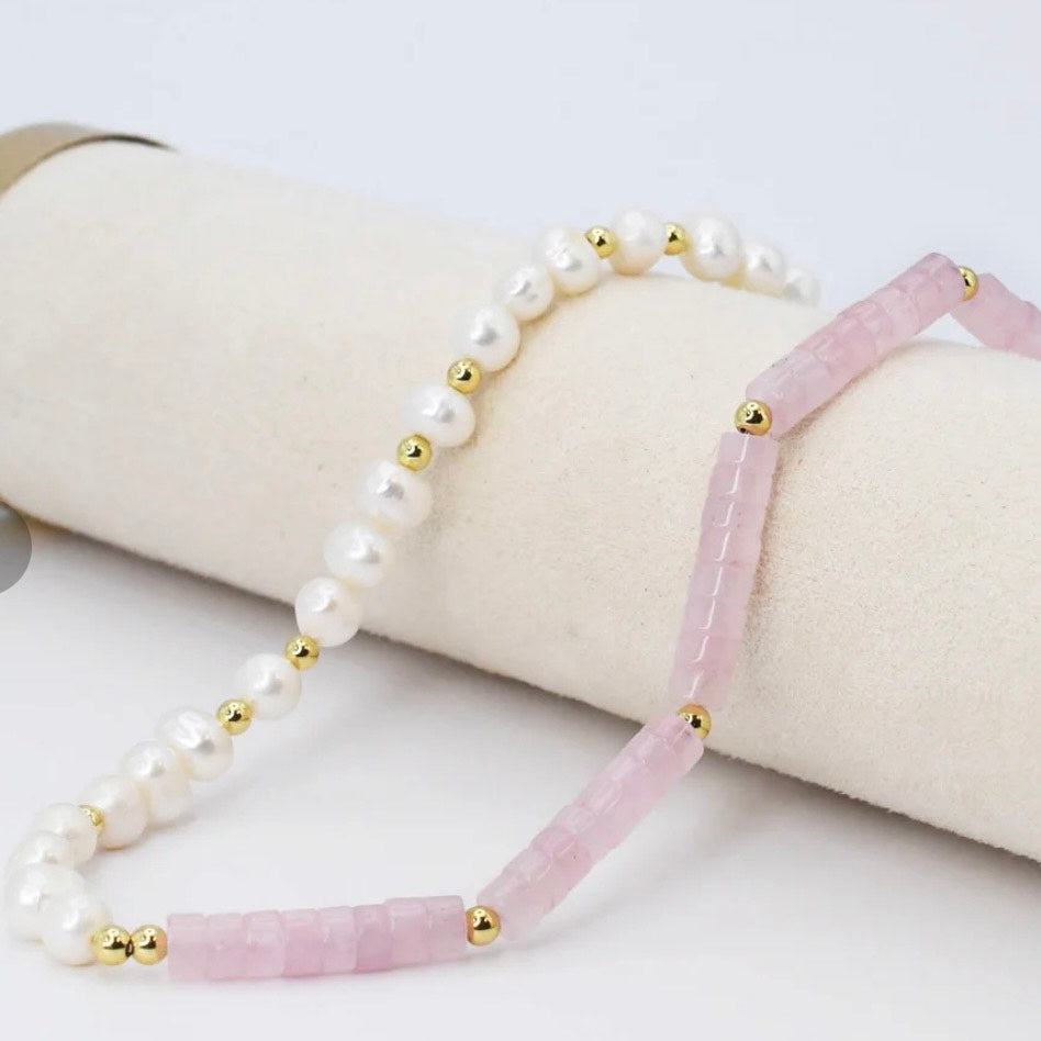 TREASURE JEWELS NECKLACE