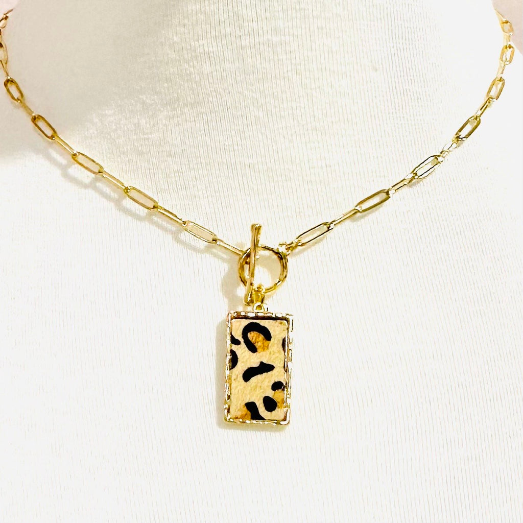 ANIMAL PRINT NECKLACE