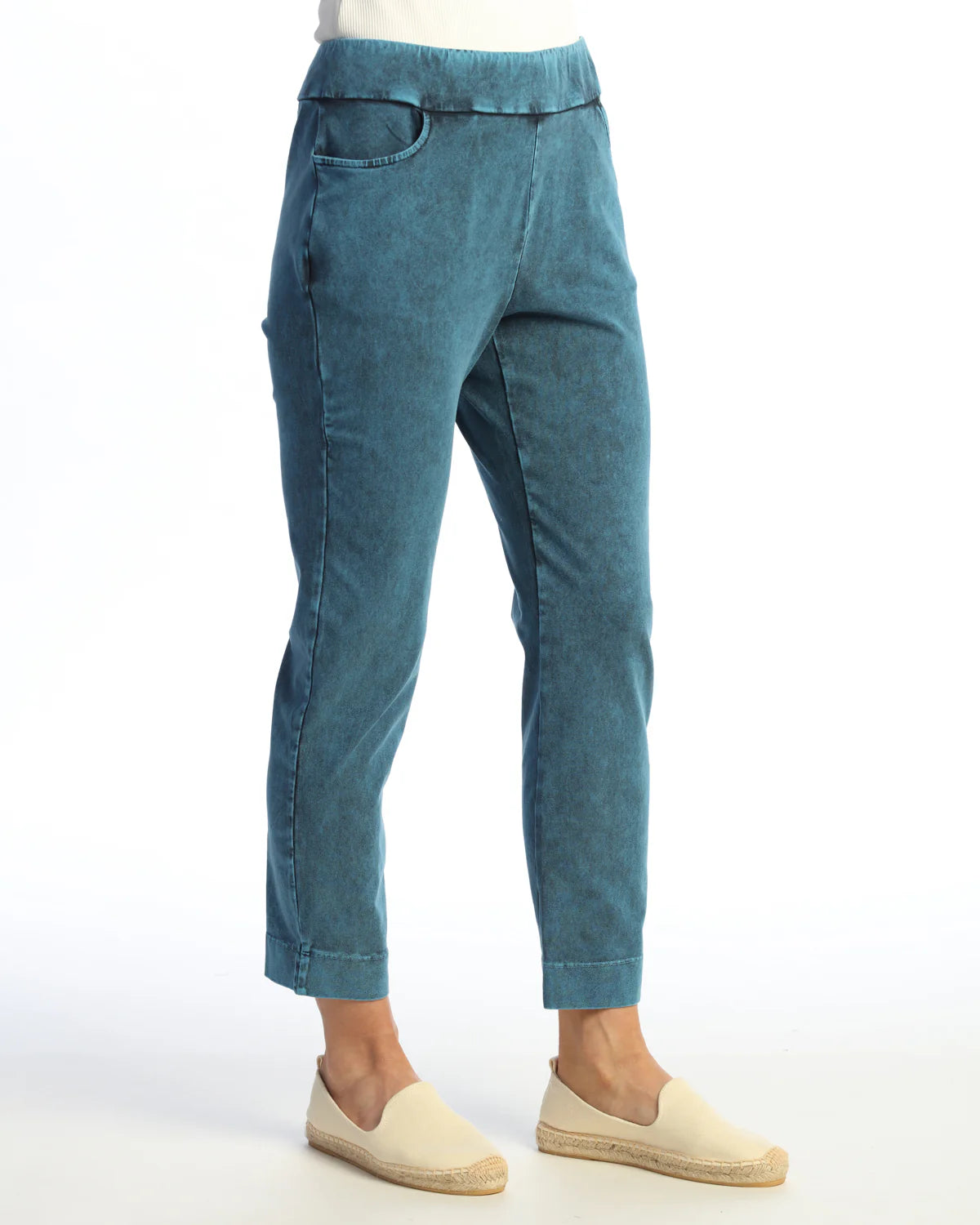 M132 Mineral Washed Slim Pant
